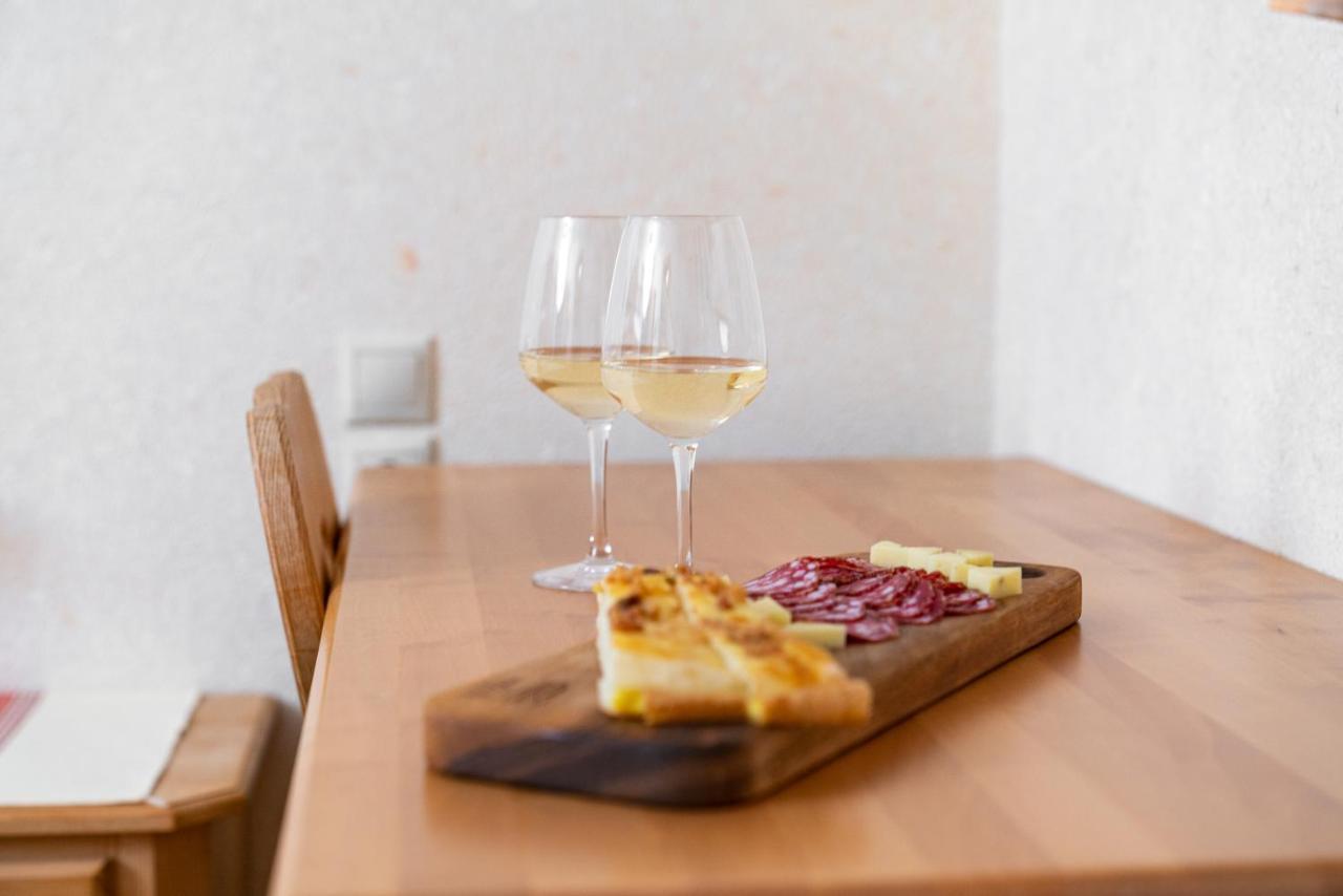 Okroglice 莫乞夫尼克旅馆酒店 外观 照片
